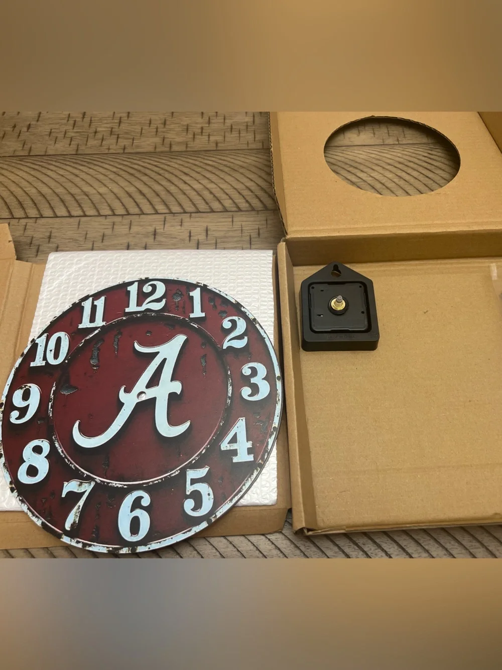 New Vintage-Style Burgundy University of Alabama Wall Clock Decor - Unbranded